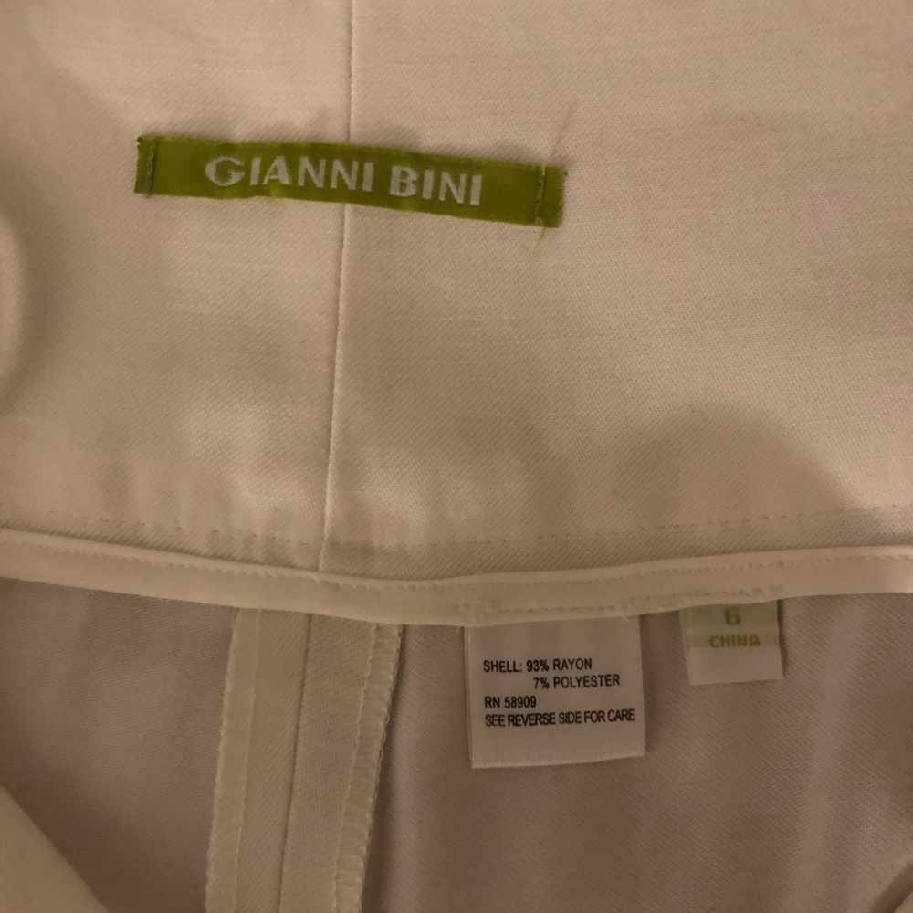 Classy trousers, high waist, fitted hip and butt